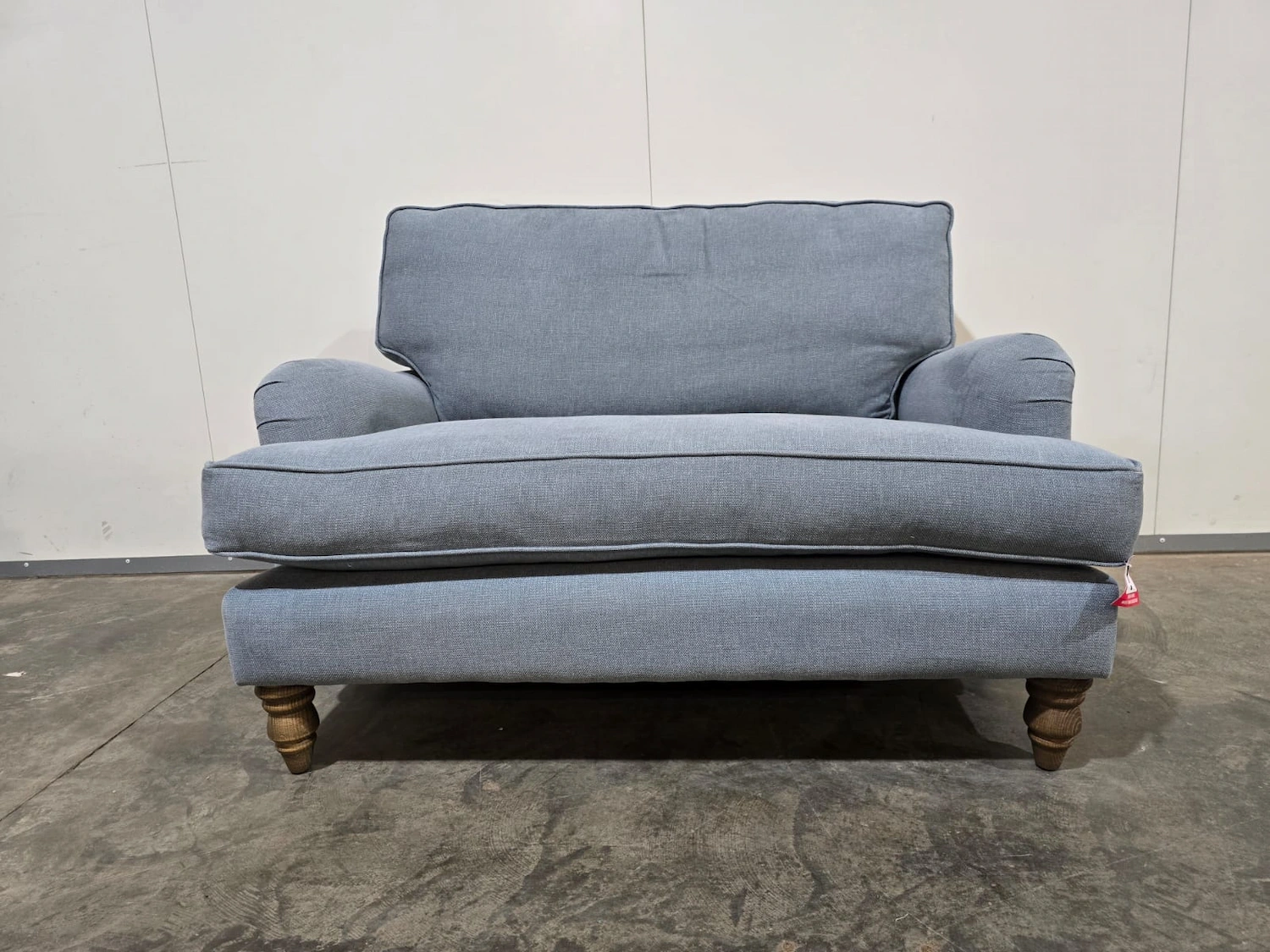 sofa.com bluebell loveseat in holkham norfolk cotton
