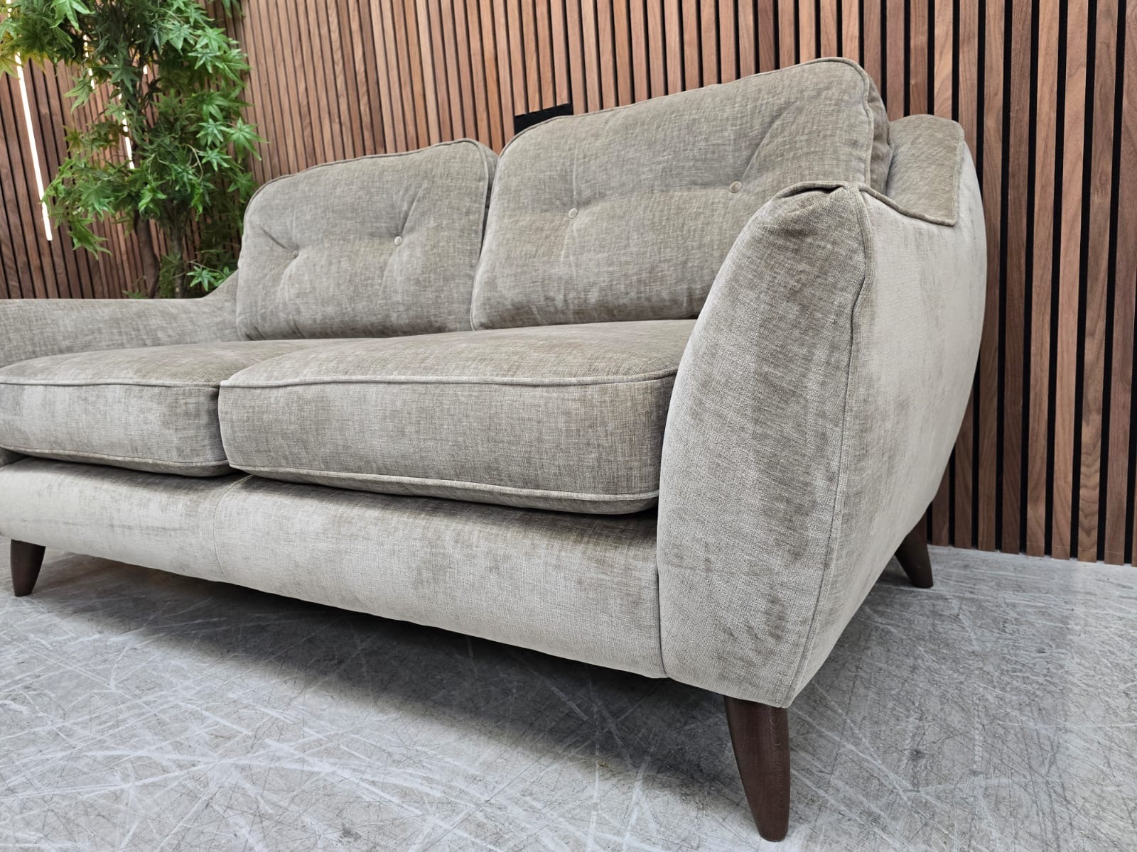 0bbb2a48-13fa-43b1-a35b-cb91f6af0b01