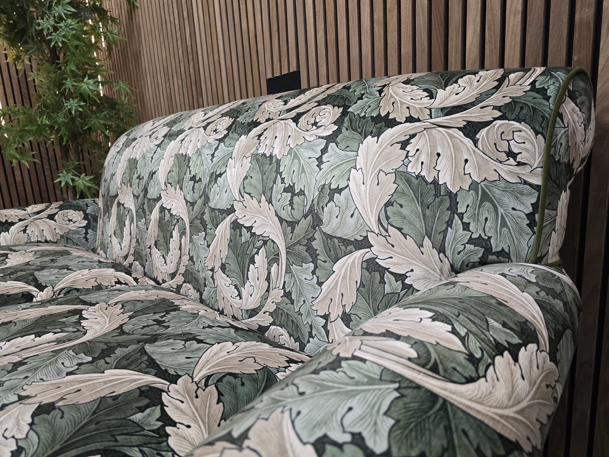 52dcdeac-f3a0-4b5c-b58d-5c9a81e667b4