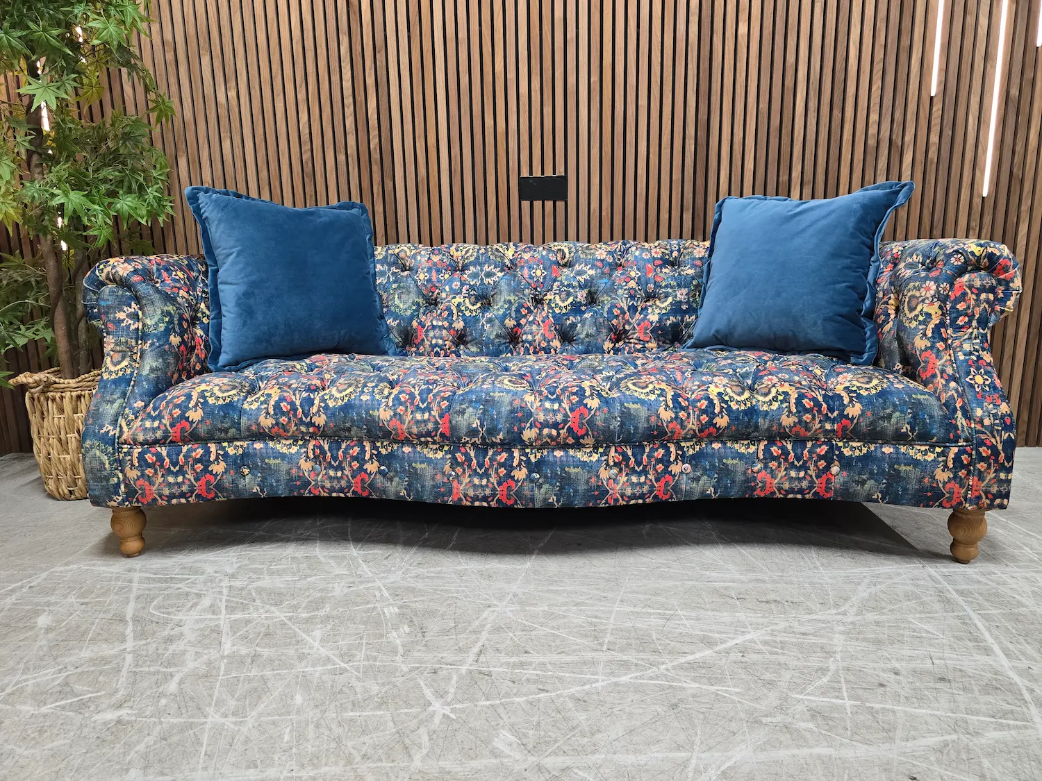 Serpentine 3 seater chesterfield sofa in blue floral