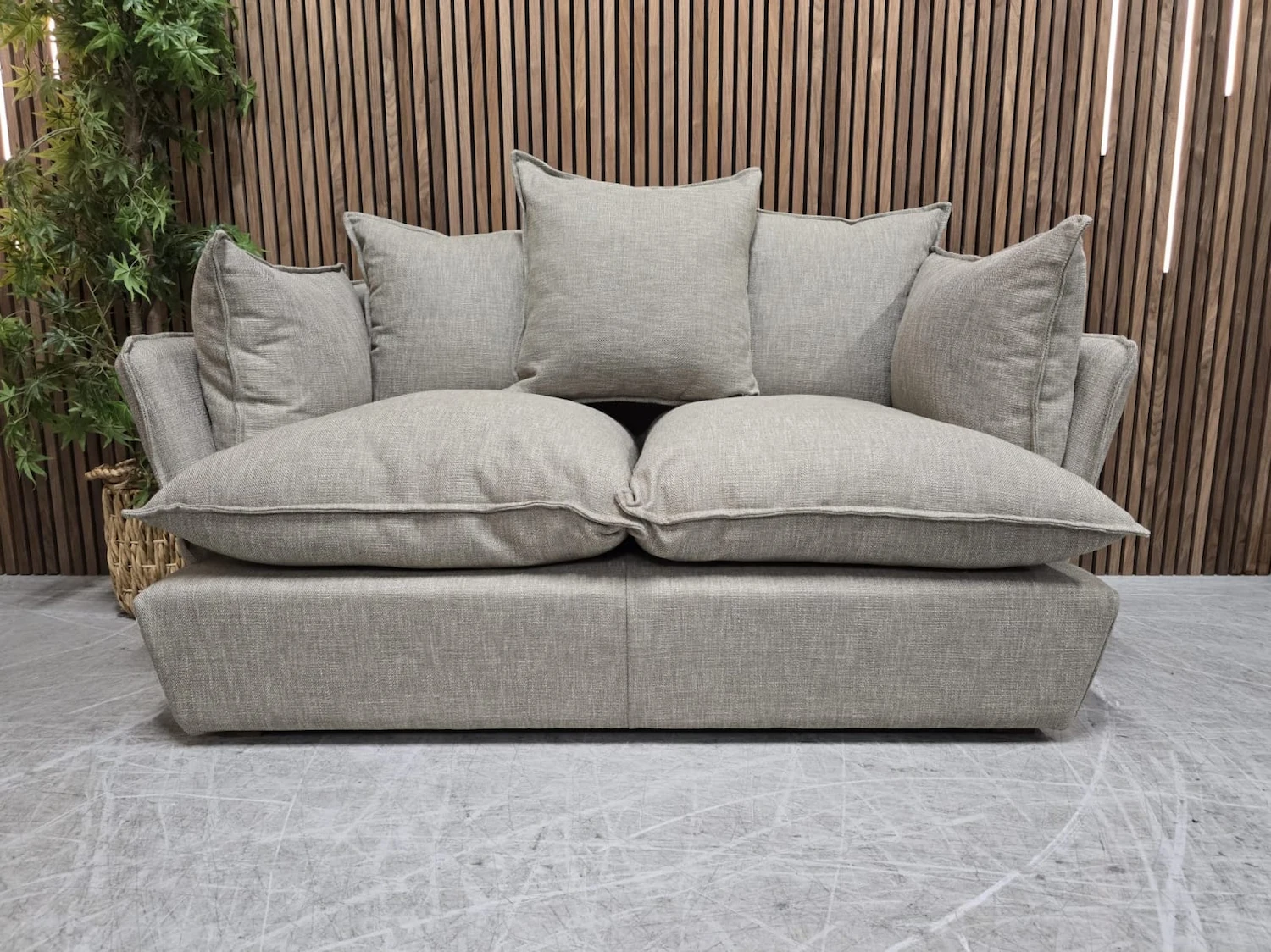 front on angle Malibu 2.5 seater sofa