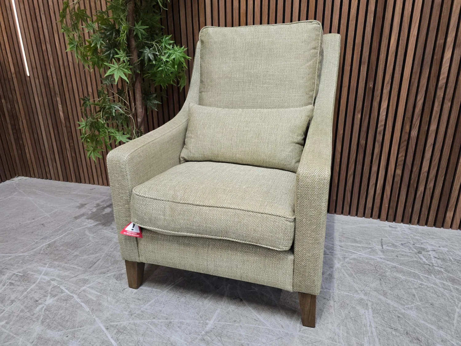 right side photo of the high back iggy armchair in palm