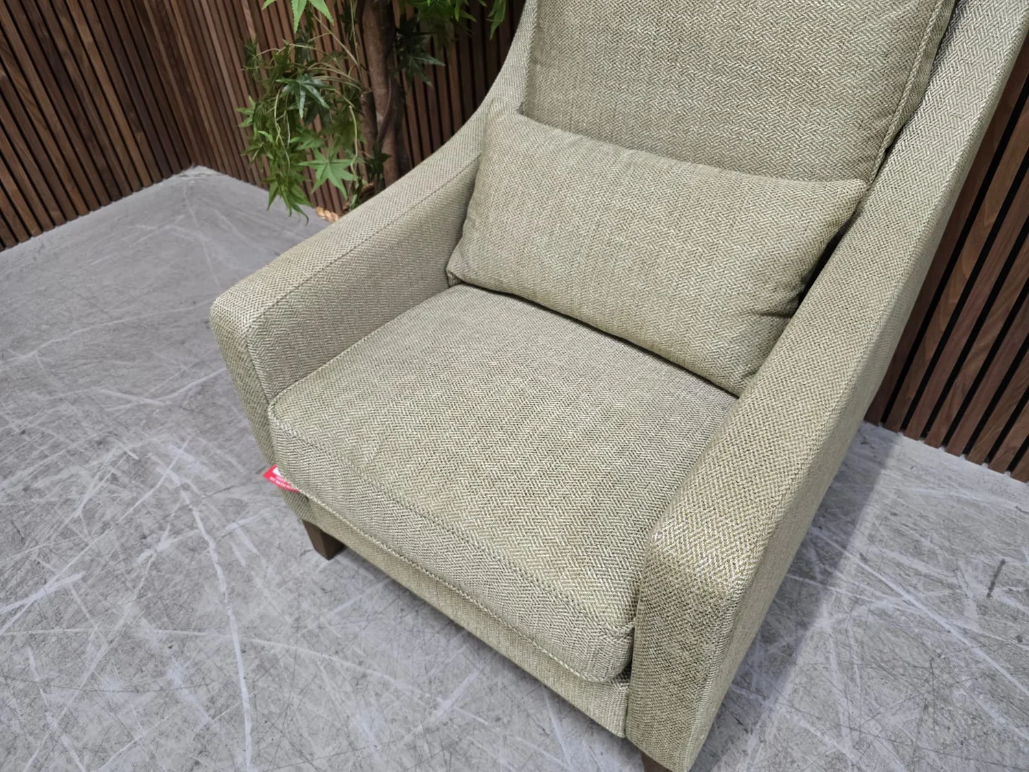 photo above of the iggy seat cushion