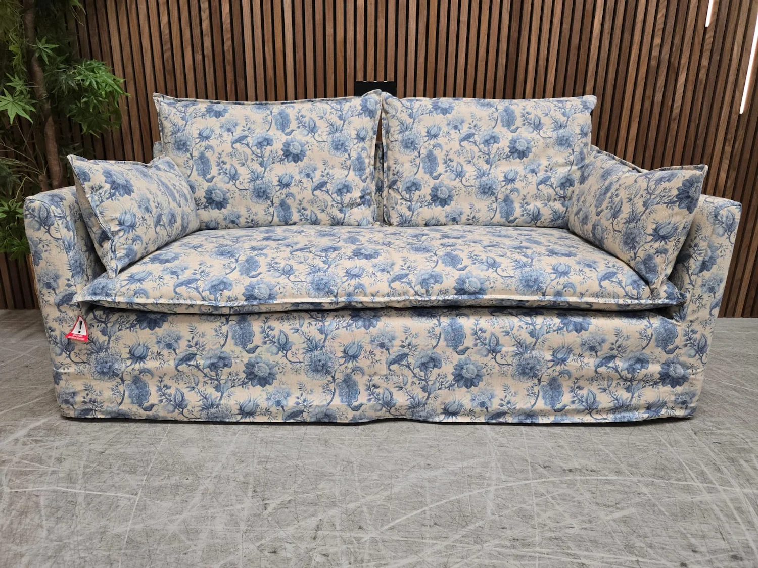 anders 2 seater in floral pattern