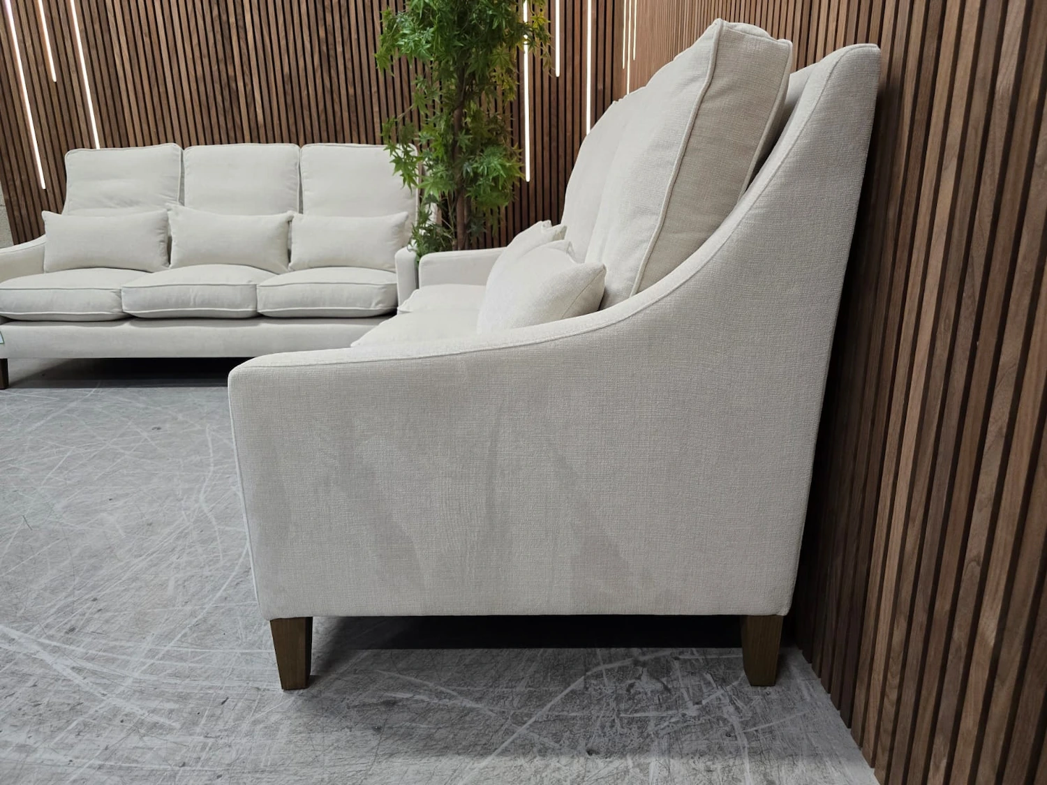 Iggy 3 Seater Sofa in Chantilly Side Image