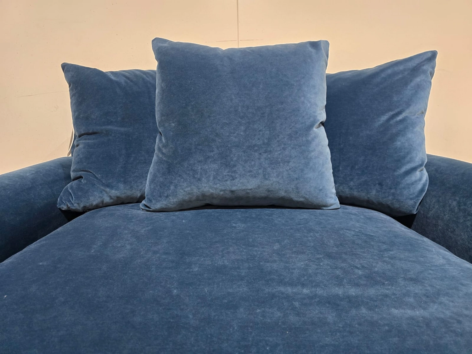 Teddy loveseat sofa bed in Scuba 7