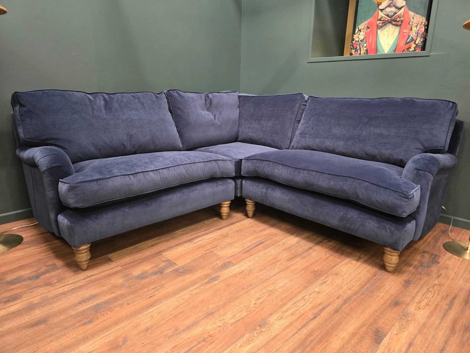 Bluebell corner sofa in harbour Clever Velvet 1