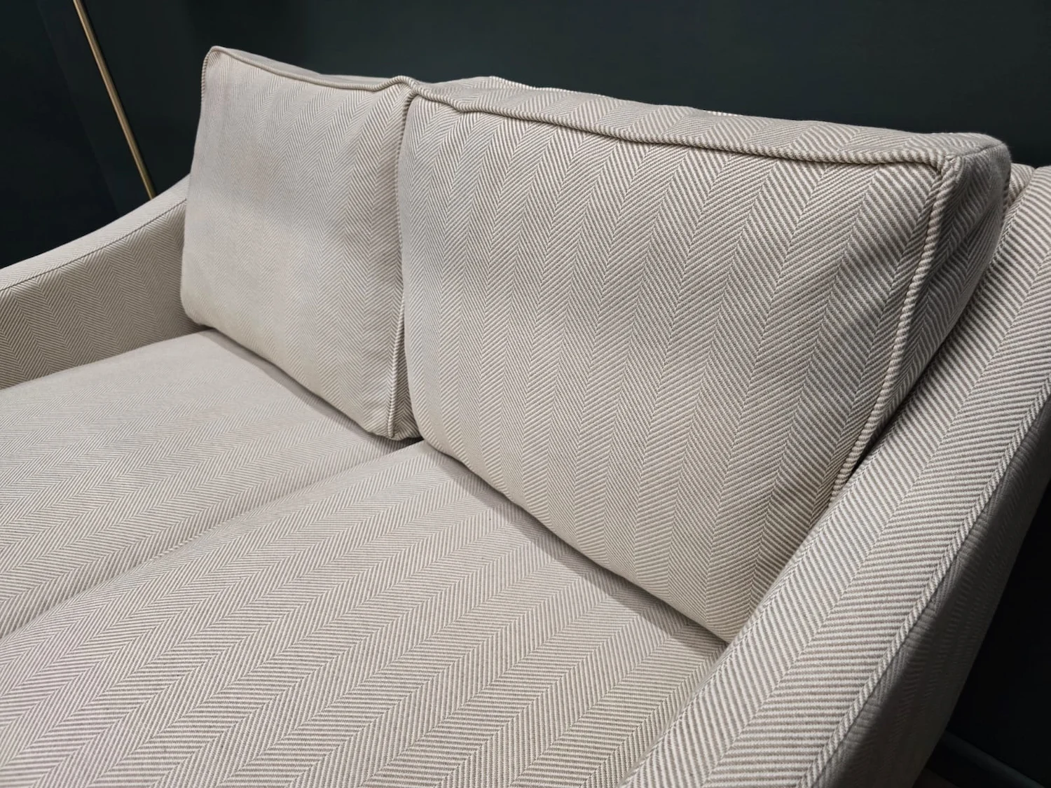 Iggy 2 seater in Pumice herringbone 7