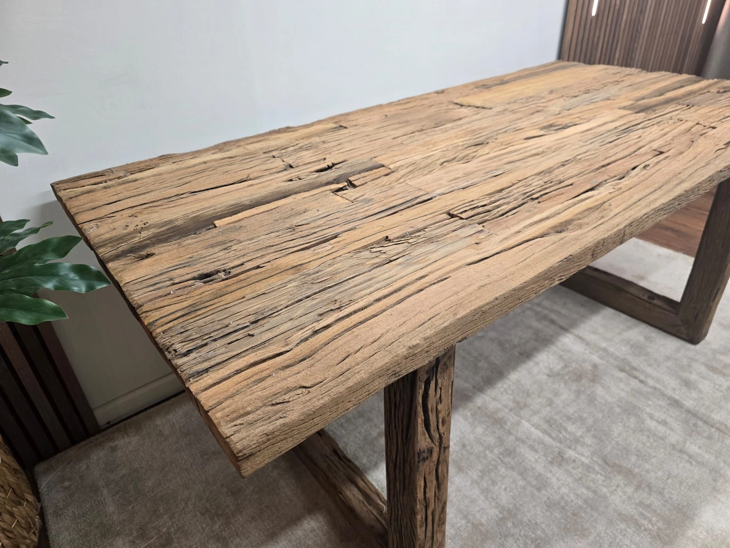 Bespoke 180cm Railway Sleeper Dining Table 10