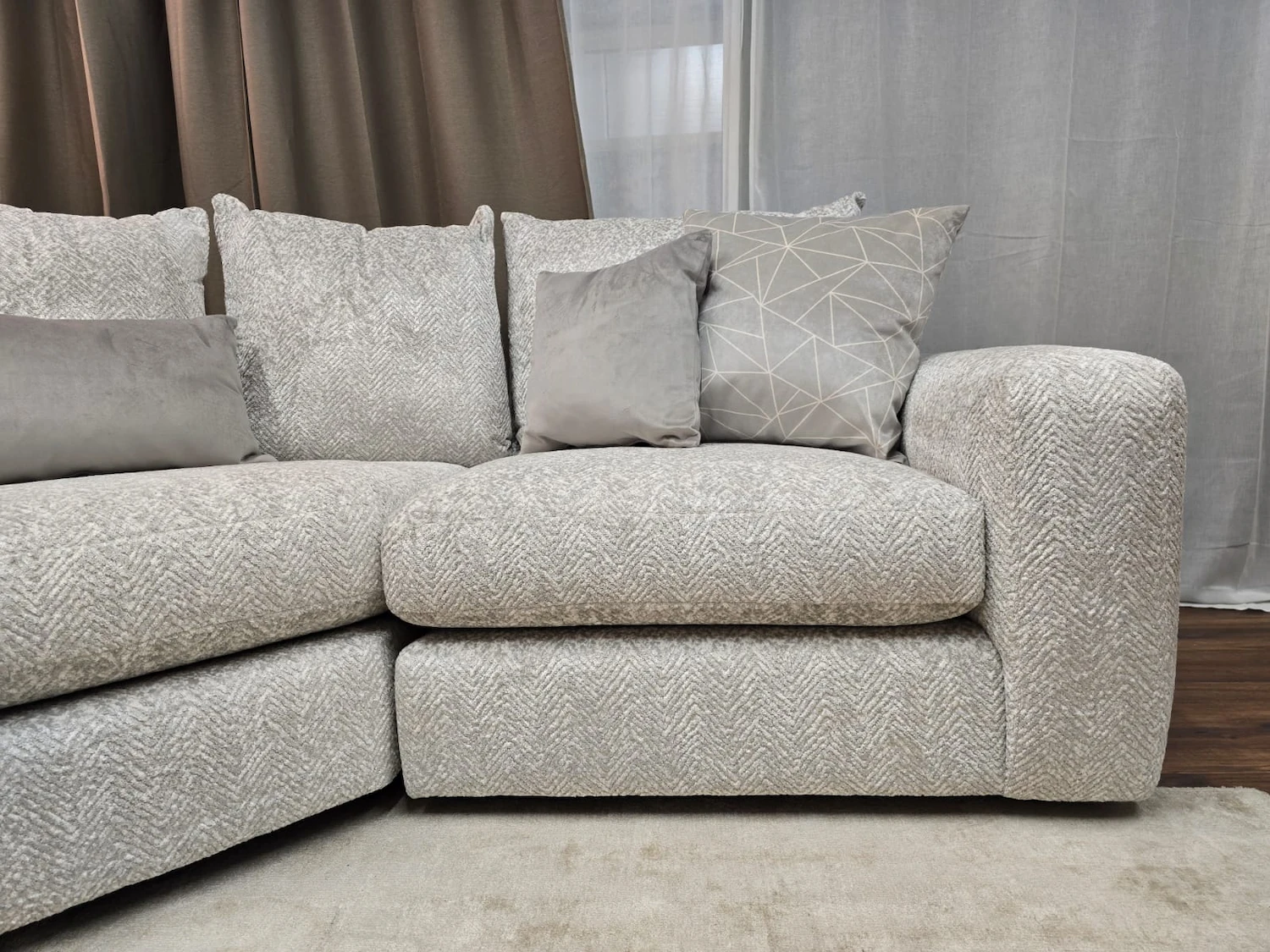 Furniture Village Pandora rhf corner in Chevron silver 7
