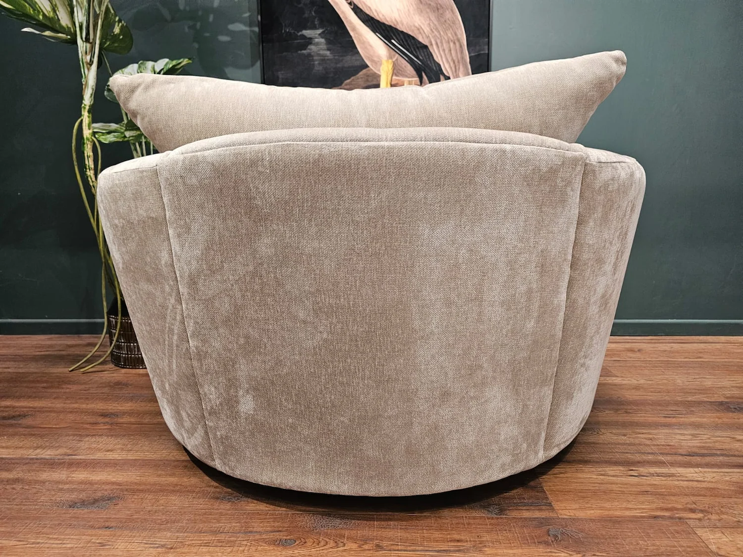 Barker and stonehouse Floyd swivel chair in Truffle 8