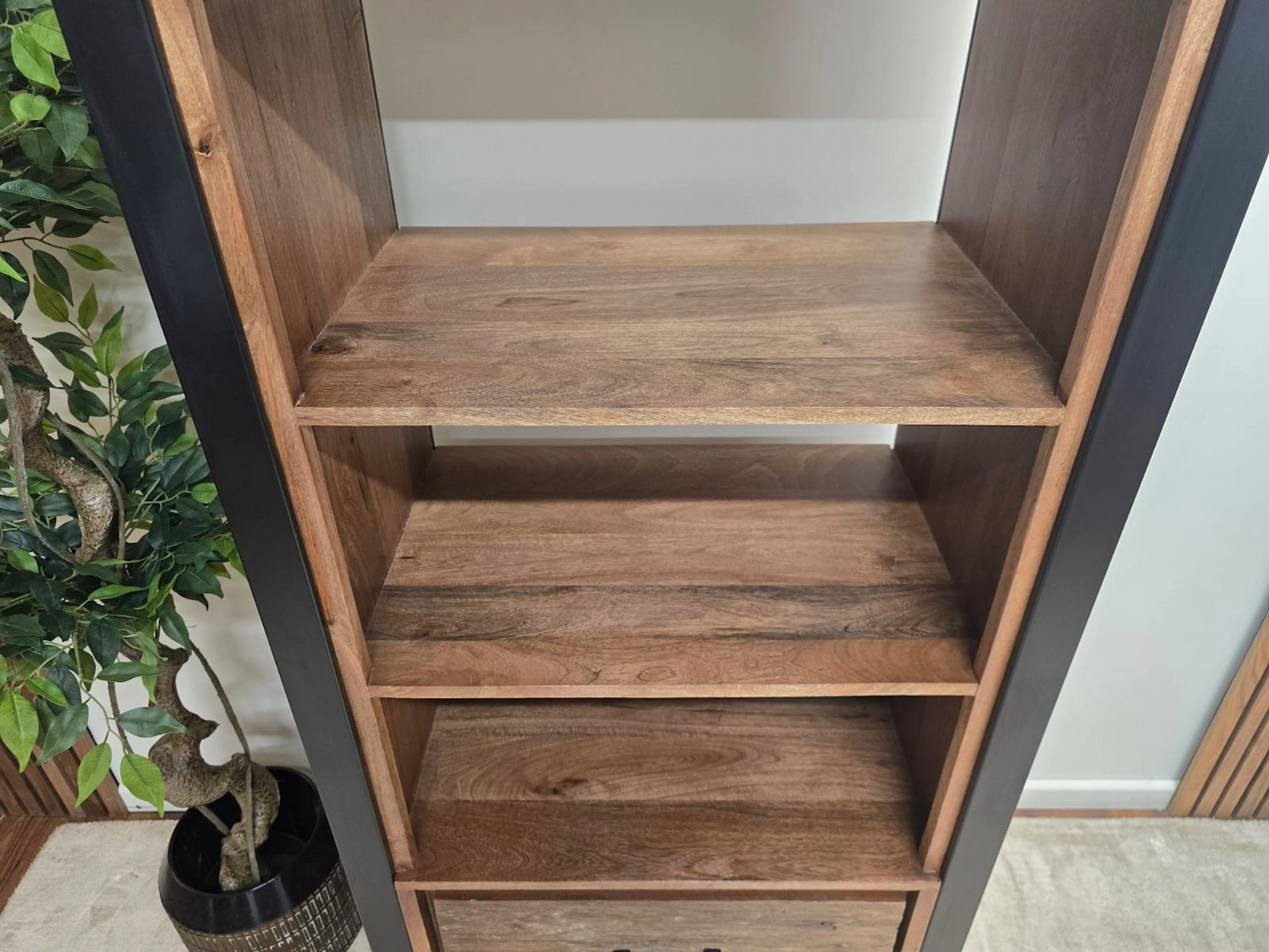 Furniture Village kiara shelving 6