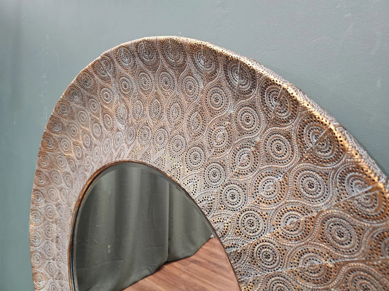 Mirror 3